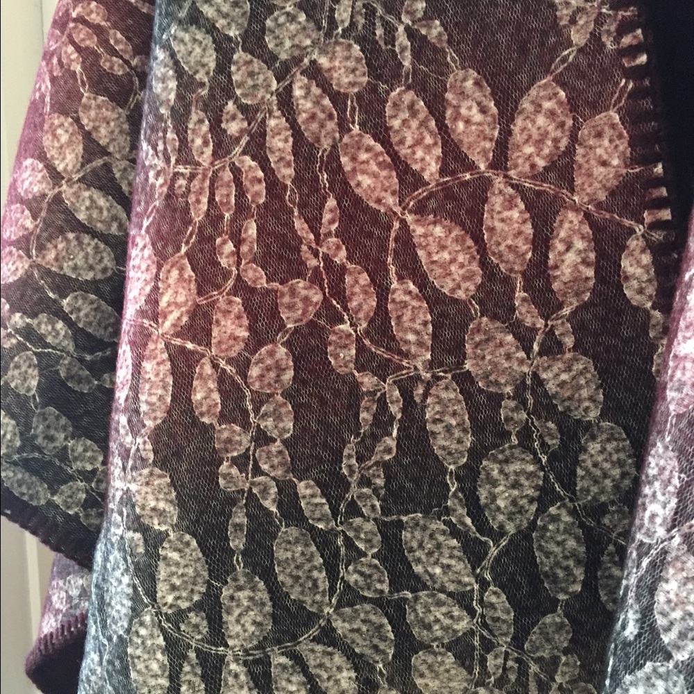 Anthropologie Wintertide Reversible - Picture 7 of 8