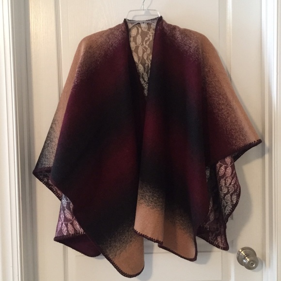 Anthropologie Wintertide Reversible - Picture 2 of 8