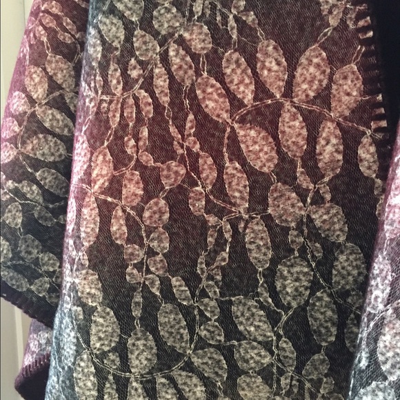 Anthropologie Wintertide Reversible - Picture 7 of 8