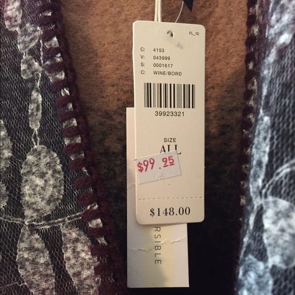 Anthropologie Wintertide Reversible - Picture 8 of 8