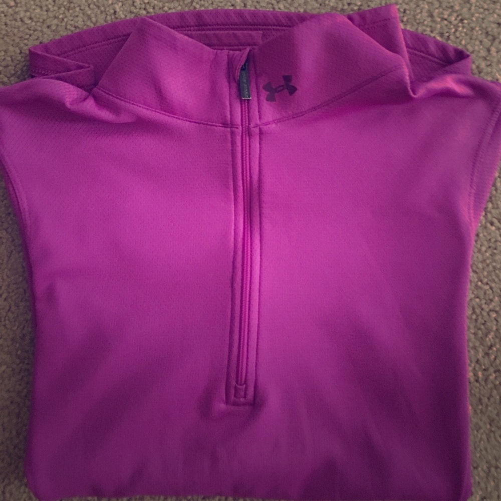 Under Armour size small 1/4 zip long sleeve