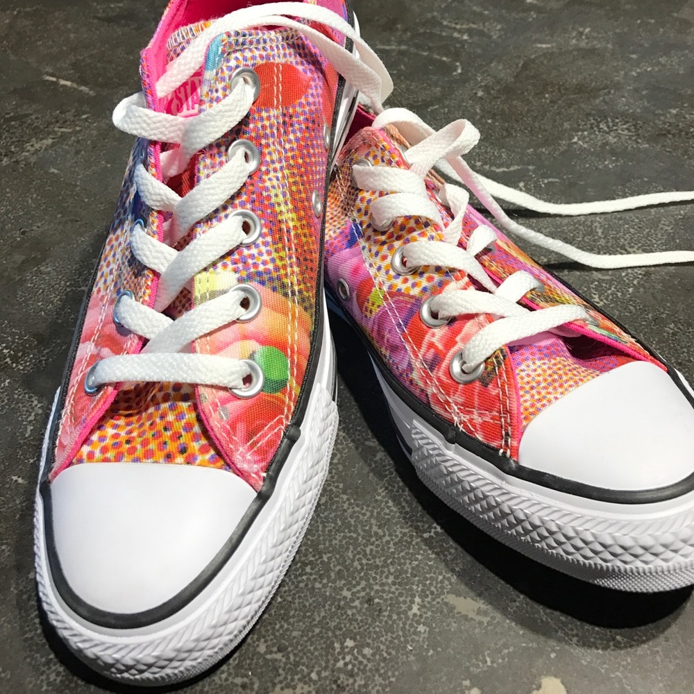 Converse