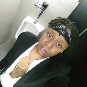Meet your Posher, Najire