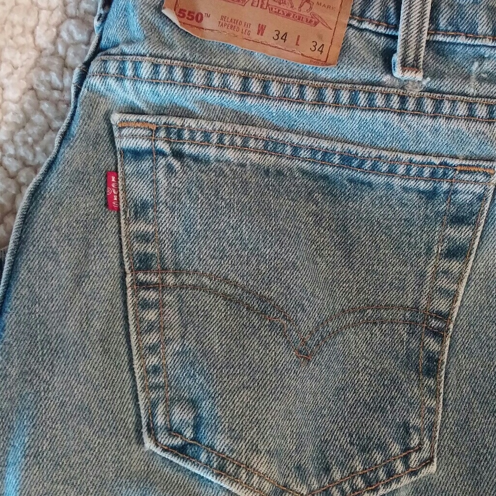 Mens Levis 550. Size 34 34