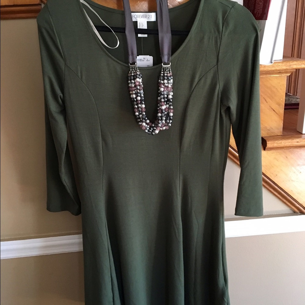 Olive dress and necklace set