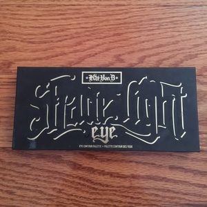 Kat Von D Shade and Light Eyeshadow Palette
