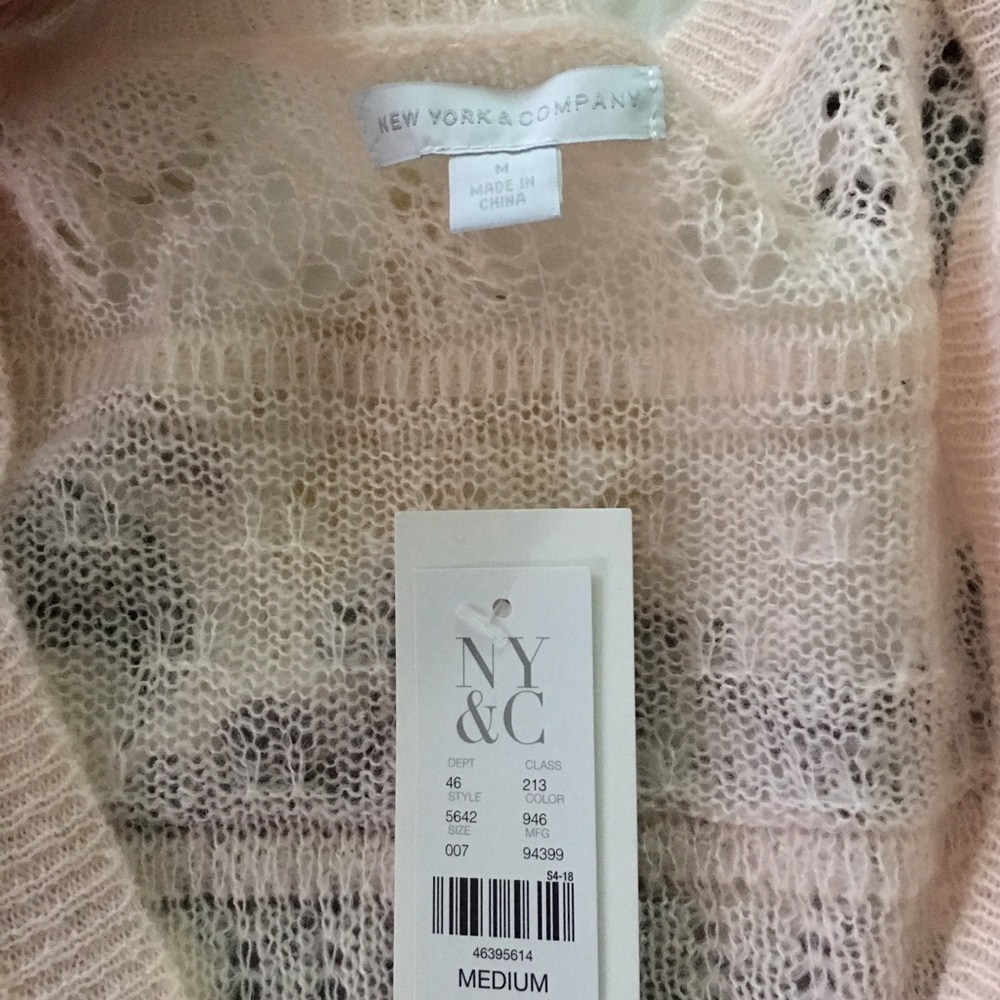 NWT New York & Co. delicate blush pink  sweater - Picture 7 of 8