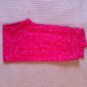 Lularoe New TC Pink Roses