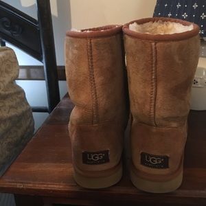 2 pairs of UGGS Black /Tan