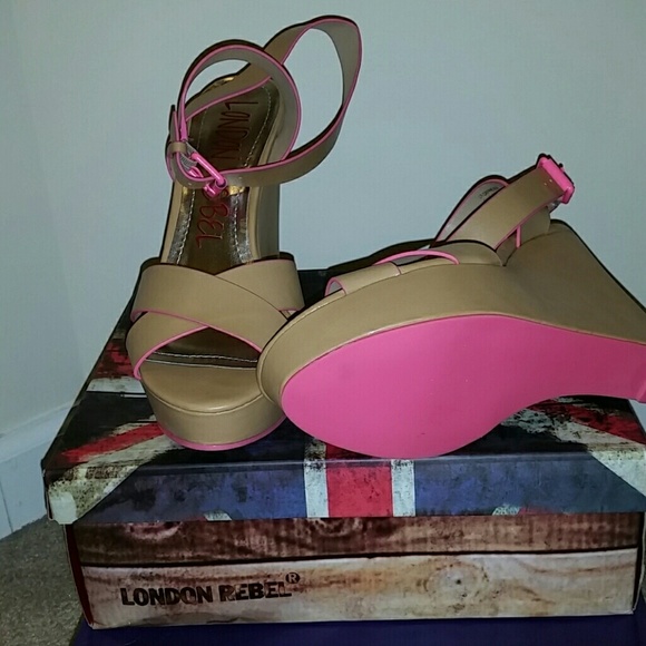 NEW!!!!!Tan&Pink wedges - Picture 2 of 3