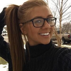 Meet your Posher, Jayde