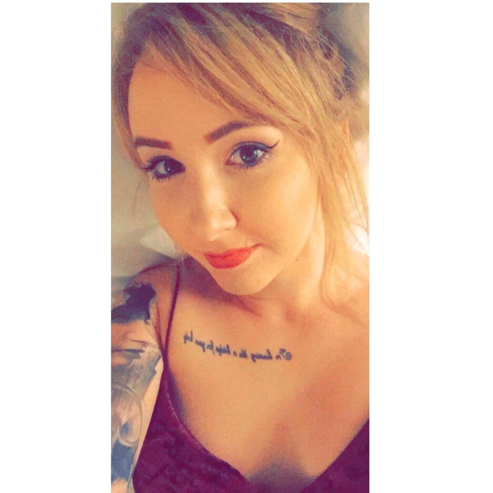 Meet your Posher, Justine