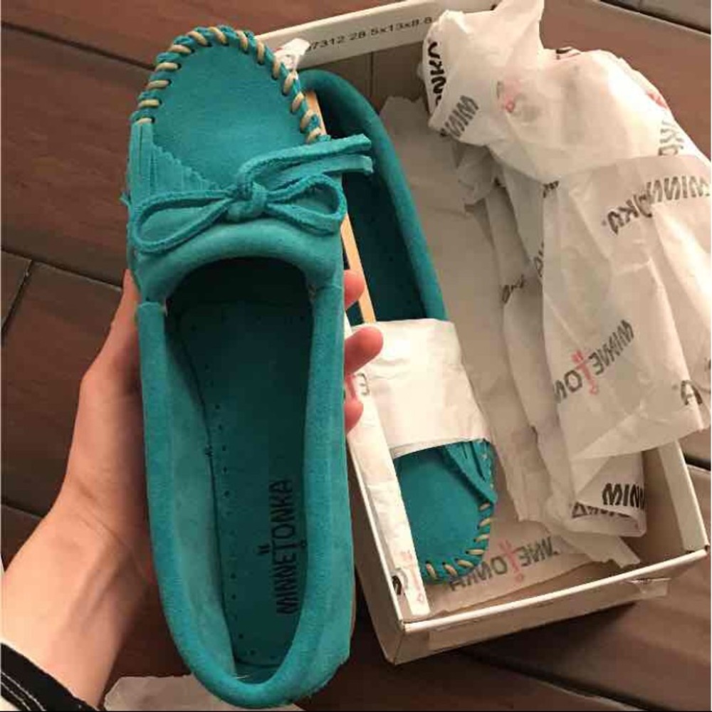 NEW Turquoise Minnetonka  moccasins