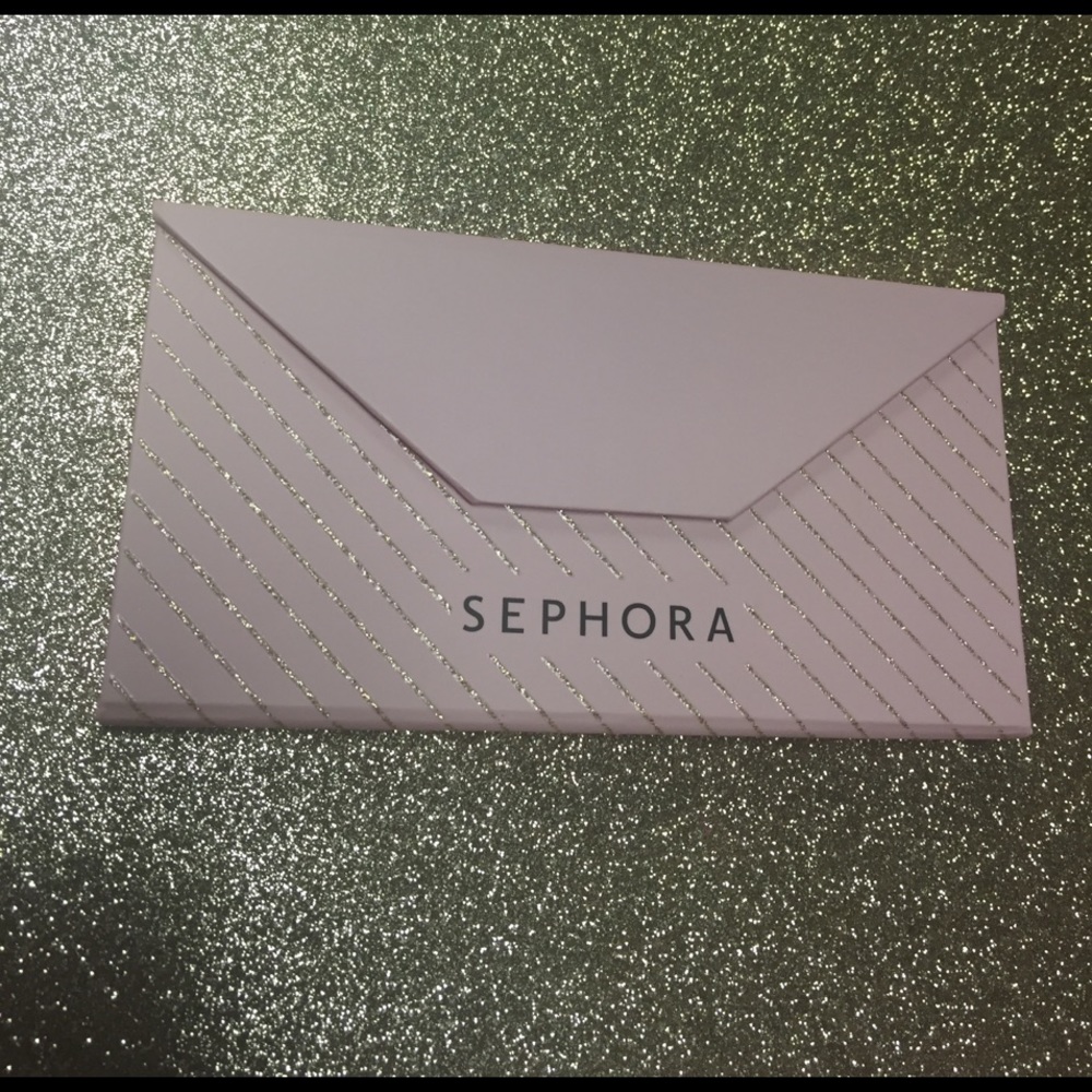 BNIB SEPHORA The Romantic Palette
