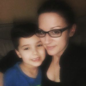 Meet your Posher, Kelly