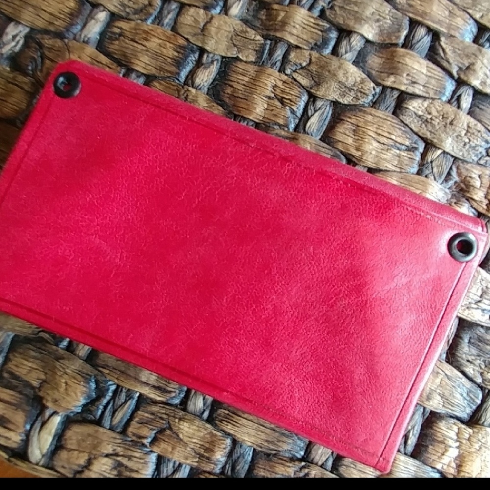 NEW Wallet Under 25 - Picture 2 of 4