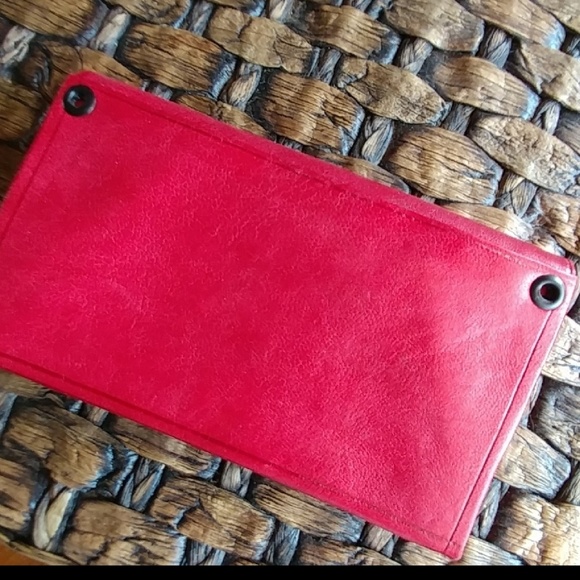 NEW Wallet Under 25 - Picture 2 of 4