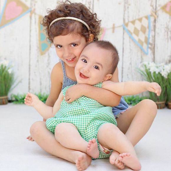 Meet your Posher, Debbie - Picture 1 of 1