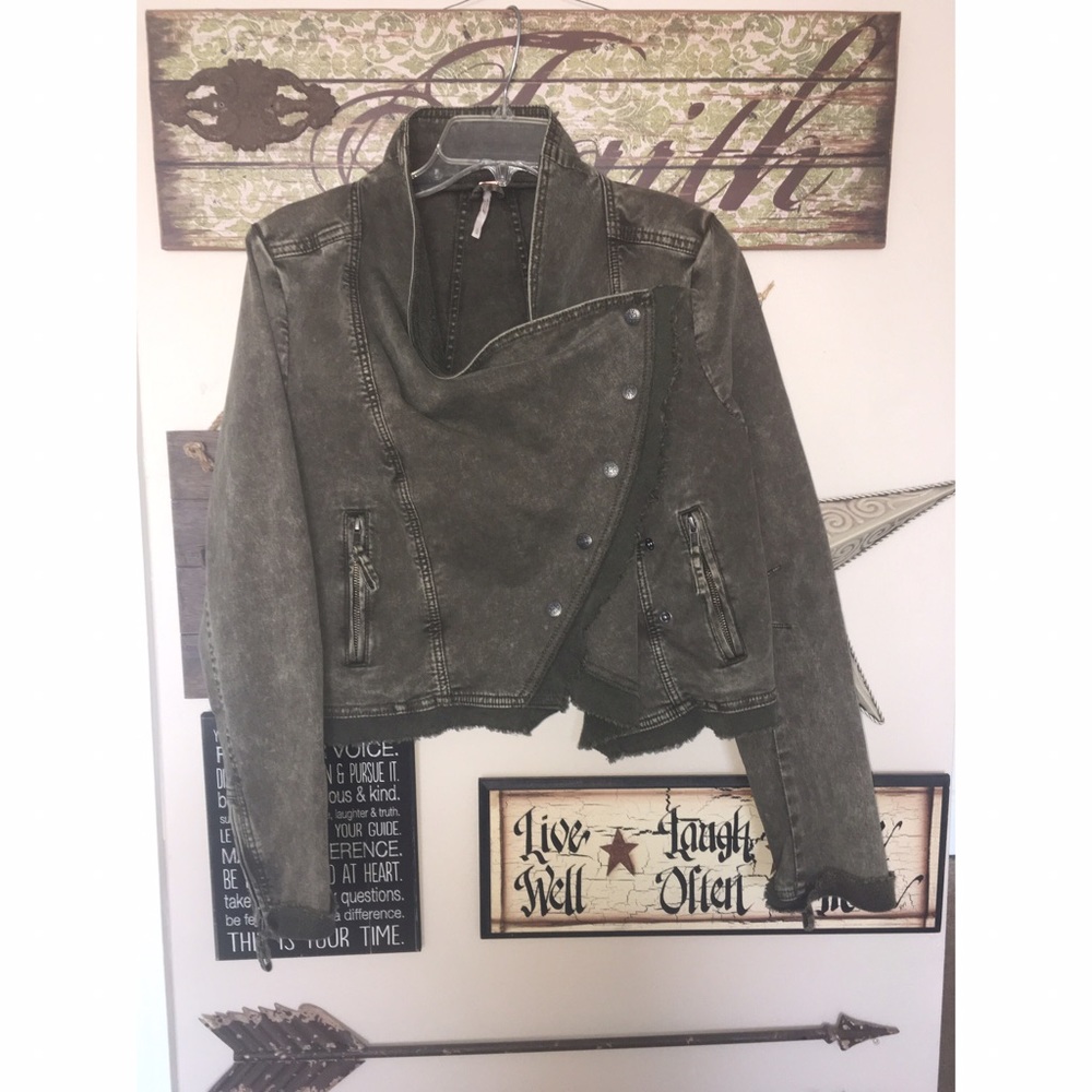 Free People Jacket ✨
