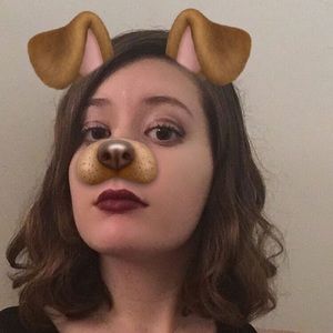 Meet your Posher, Hannah