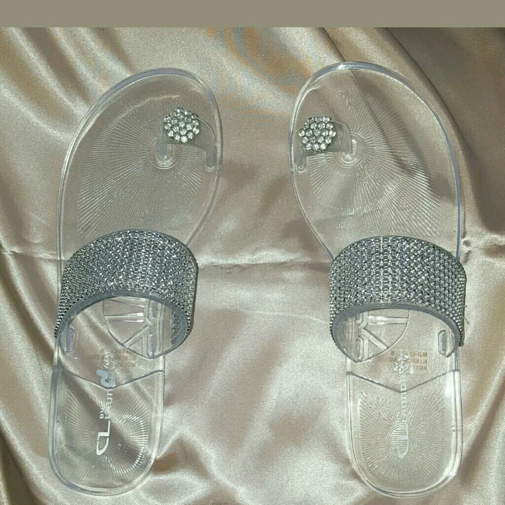 Chinese Laundry jelly sandals with rhinestones.NEW