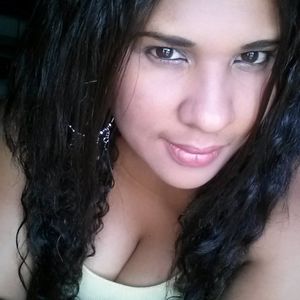 Meet your Posher, Leticia