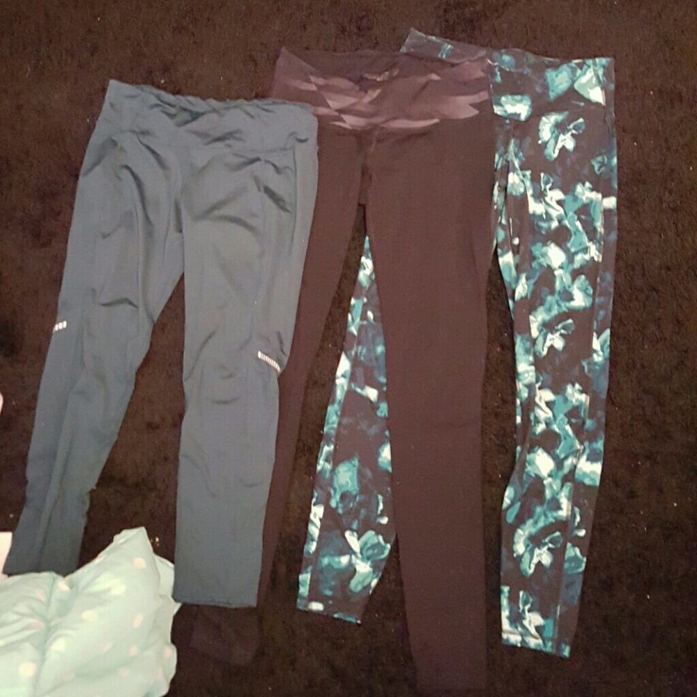 BUNDLE of Old Navy Workout Leggings