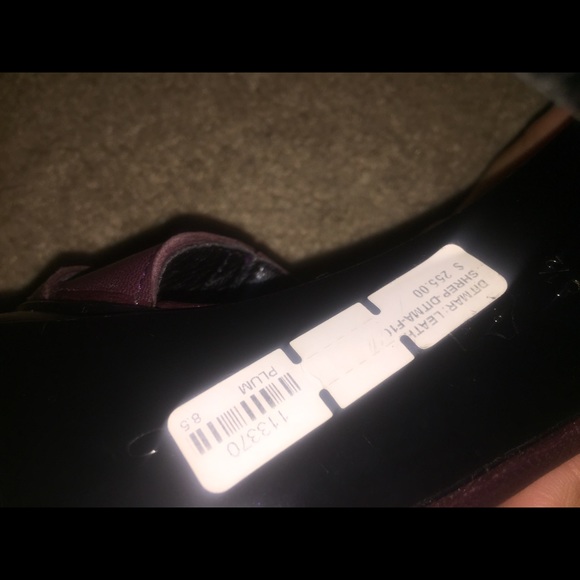 Report Signature - Plum - Never Worn - Size 8.5 - Picture 3 of 3