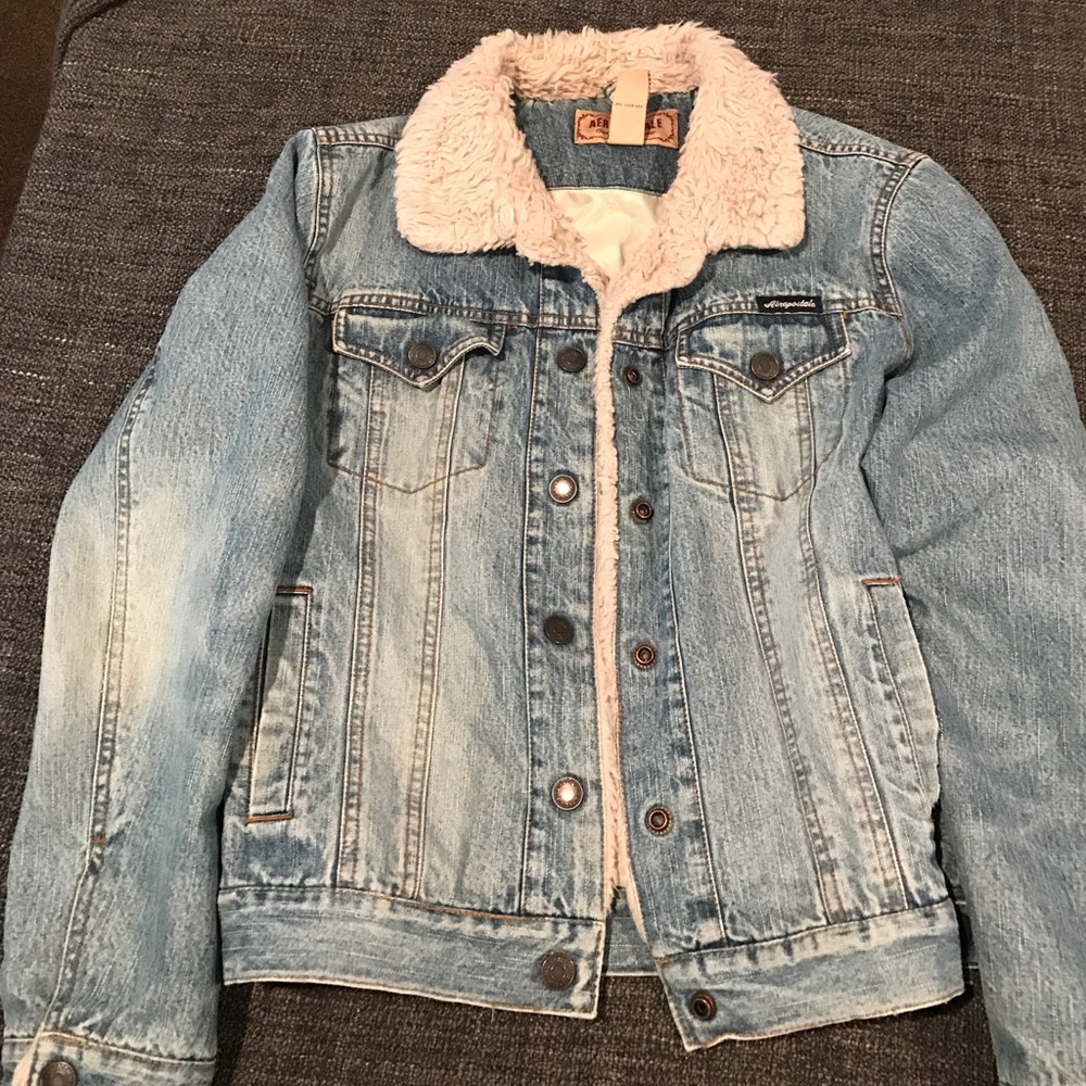 (Women's) Vintage style denim jacket