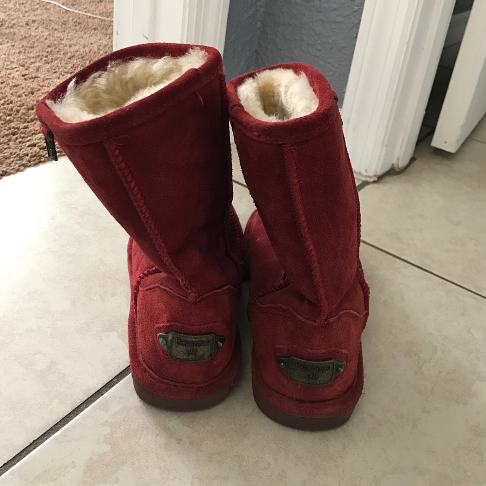 Red Bear Paw boots