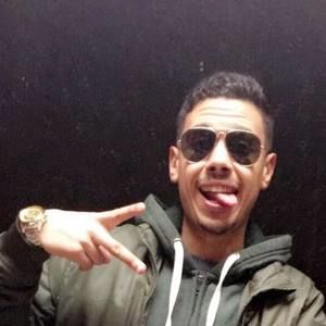 Meet your Posher, Hamza