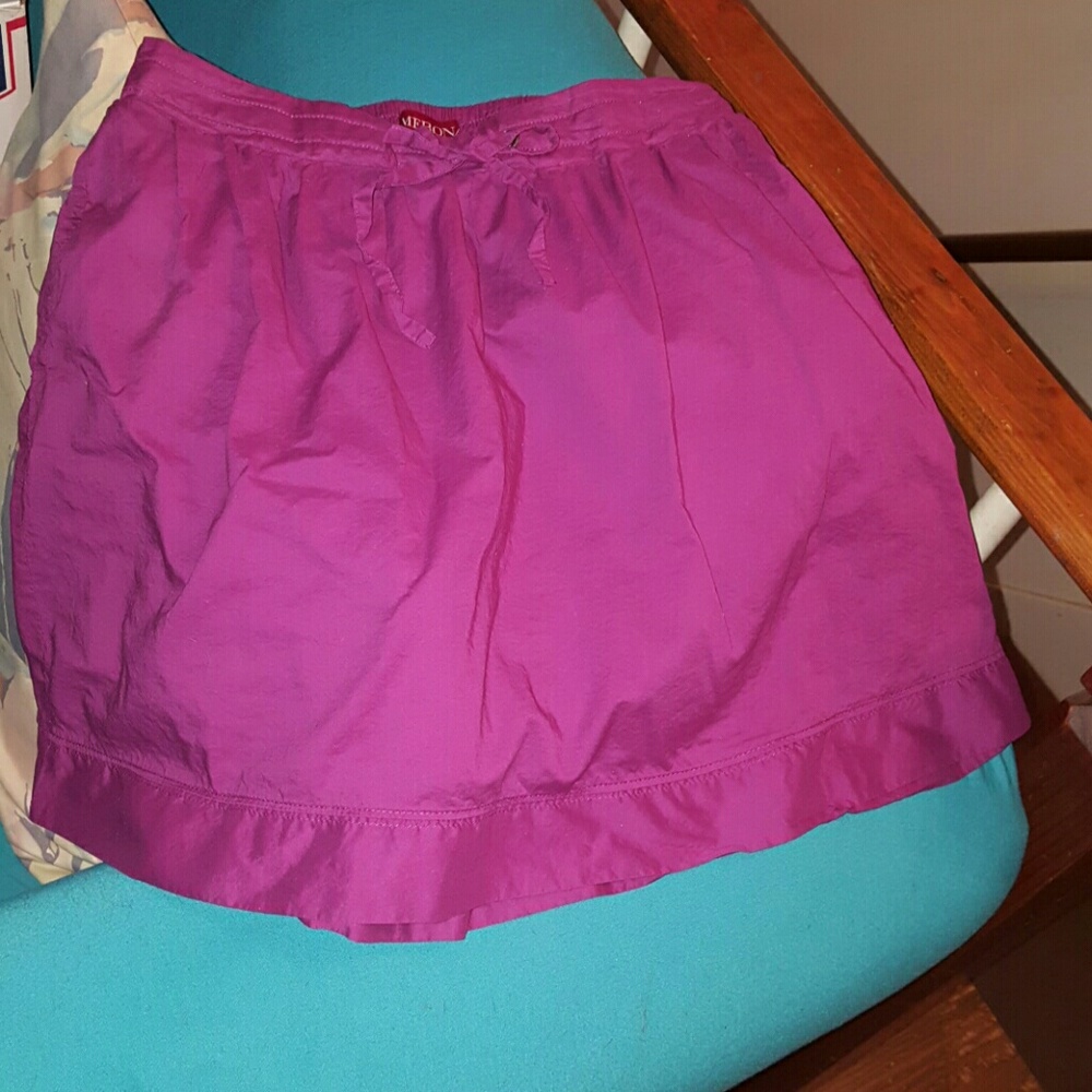 Like New! Merona Lined Skirt Small