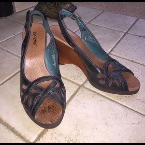 Kenzie leather w wood wedge 7.5