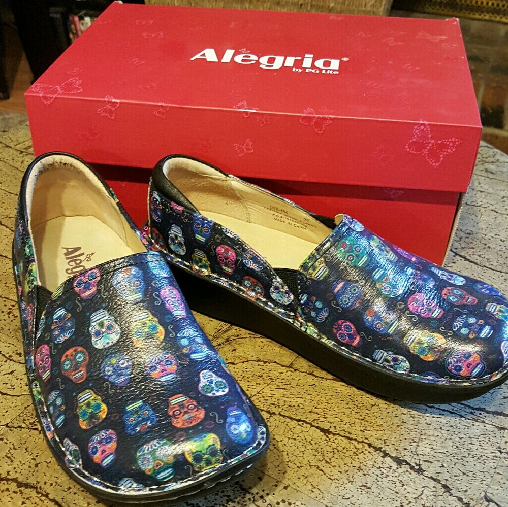 SOLD- Alegria Skulls design shoes