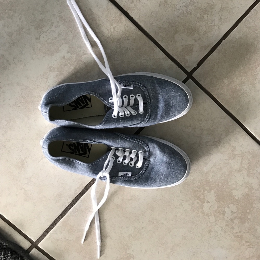 Brand new Women's Vans