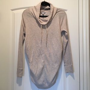 Maternity lightweight sweatshirt