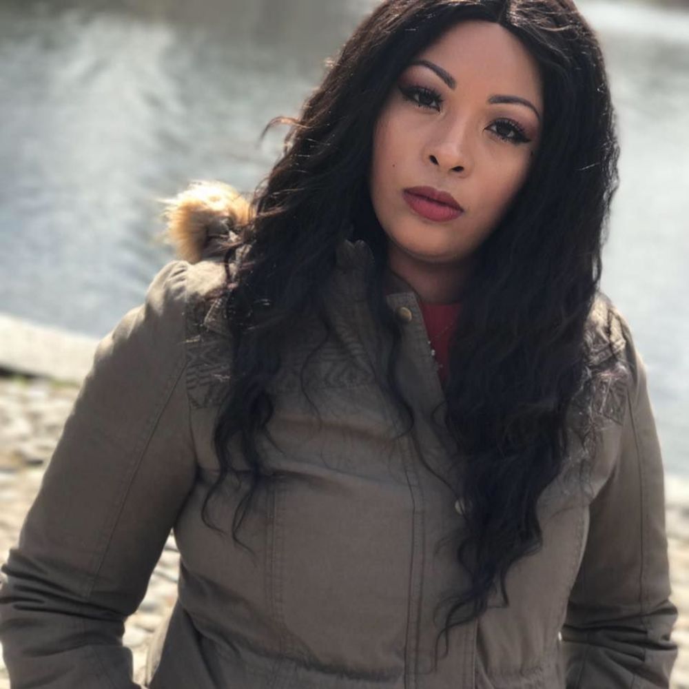 Meet your Posher, Sheena