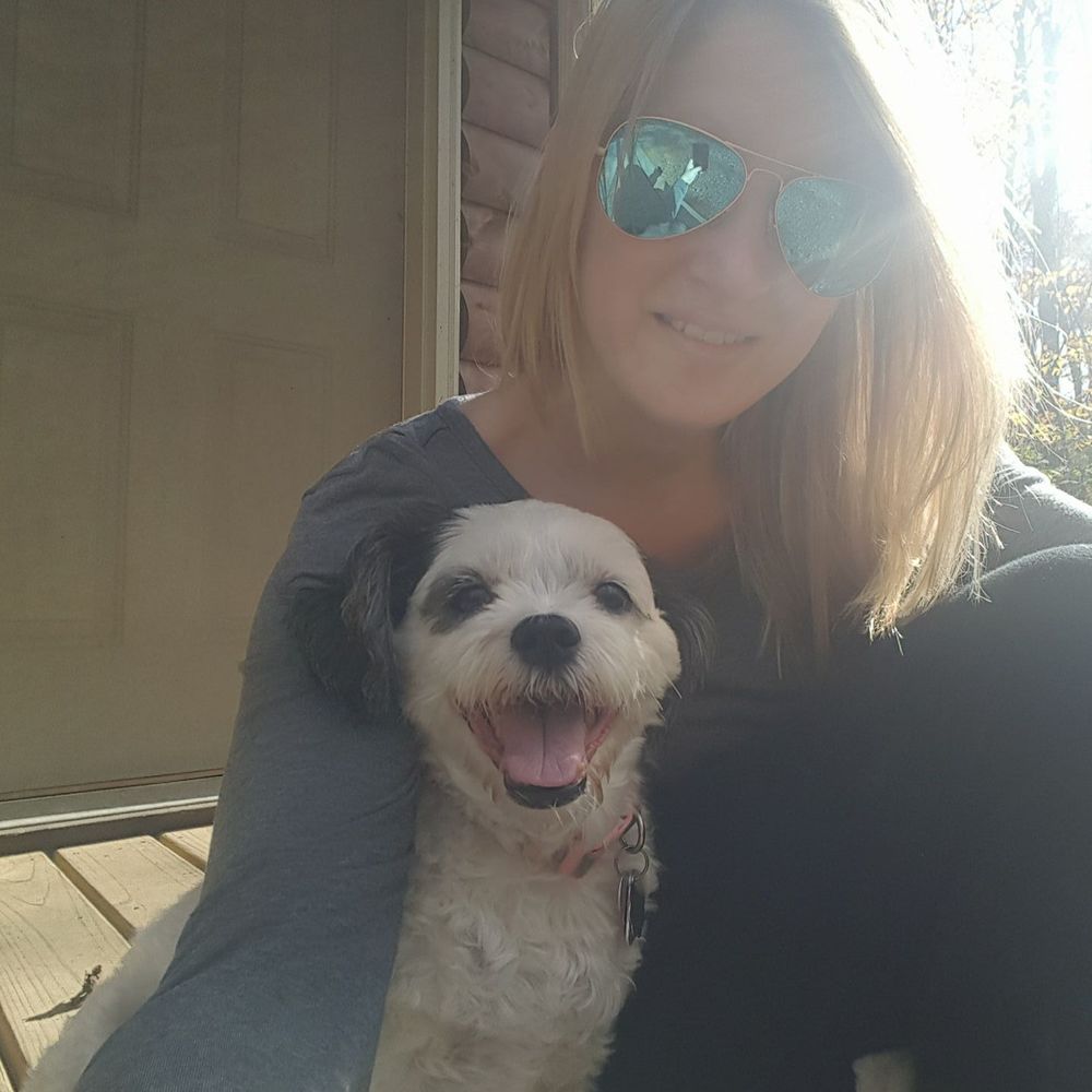 Meet your Posher, Ashley