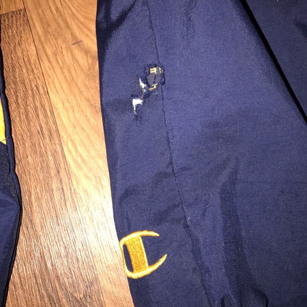 Vintage Small Champion Michigan Wolverines Jacket - Picture 3 of 4