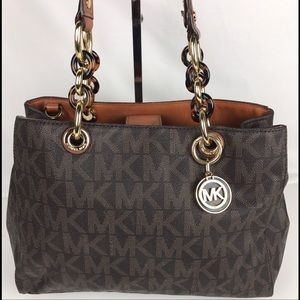 Michael Kors Cynthia Signature Medium Satchel