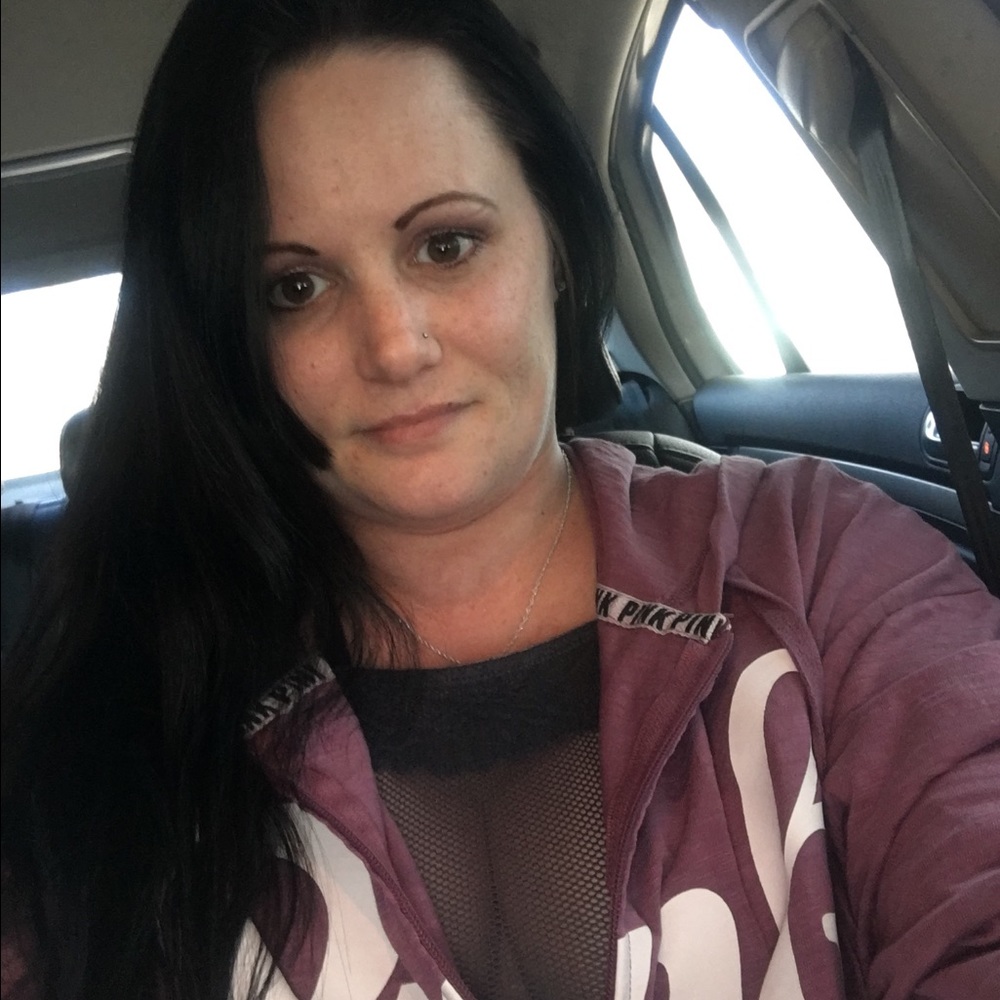 Meet your Posher, Brandy