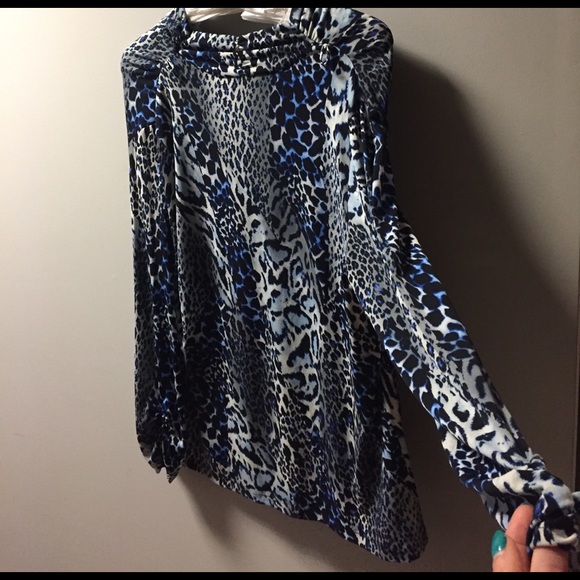 Blue Leopard Print Tunic with Cowl Neck - Picture 4 of 4
