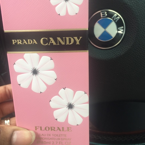 🚨SOLD🚨💕Prada Candy Forale Perfume💕 - Picture 2 of 2