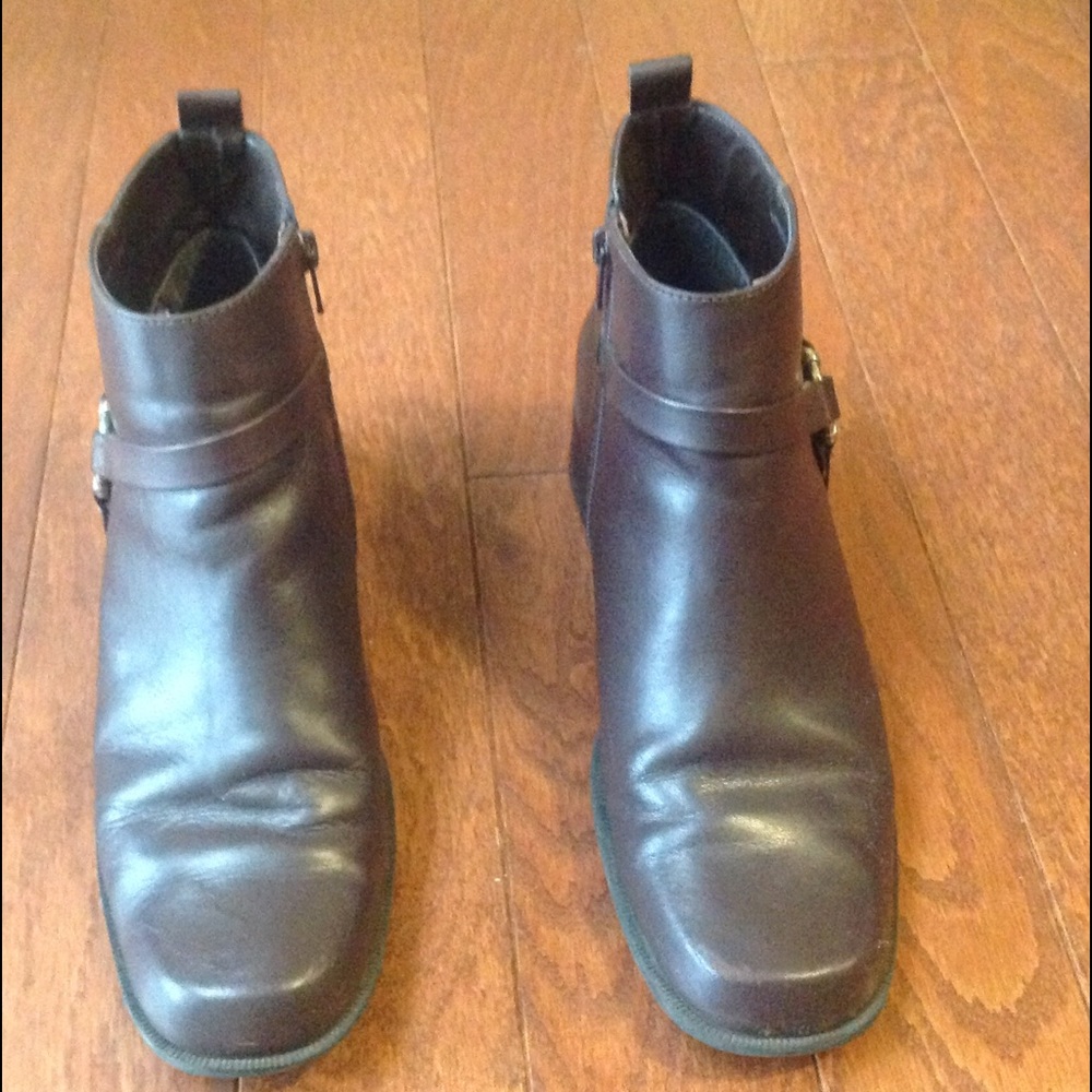 Ankle boots