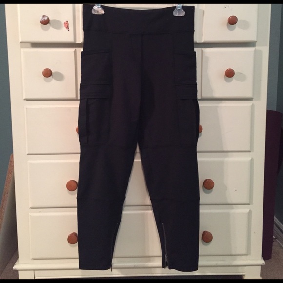 lululemon athletica Pants - Lululemon pant size 6