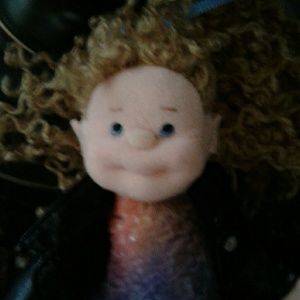 Meet your Posher, Pilar