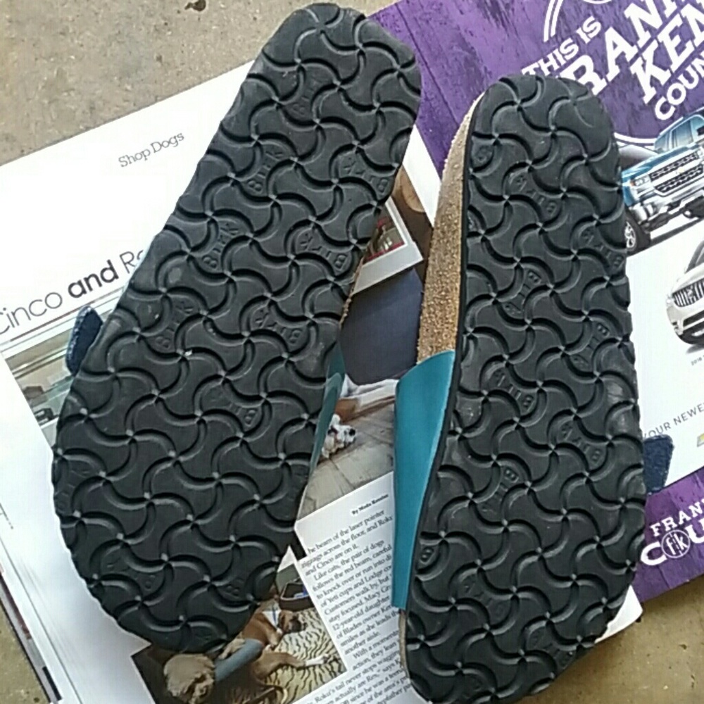 BIRKENSTOCK SANDALS... - Picture 2 of 3