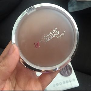 It Cosmetics Ombré Radiance Bronzer