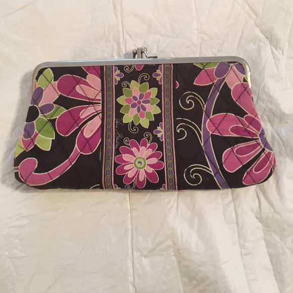 Vera Bradley Purple Punch clutch/wallet - Picture 1 of 3