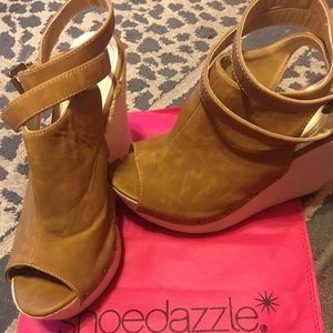 Gently used peep toe wedges